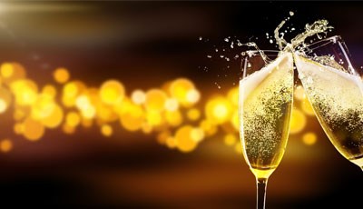 סיפור לידתה של השמפנייה מדום פריניון ועד פרוסקו